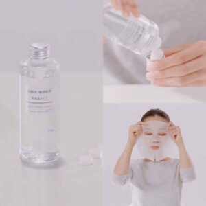 Nước hoa hồng Muji Light Toning Water 200ml (2 loại da) (Moisture - Da khô)