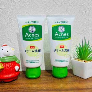 Sữa rửa mặt trị mụn, trứng cá Acnes Nhật Bản 130g