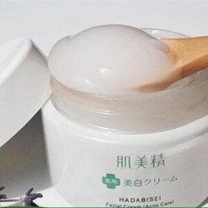 Kem dưỡng da trị mụn Kracie Hadabisei Facial Cream 50g