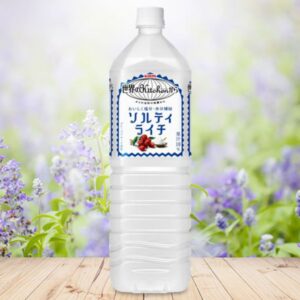 Nước vải vị muối Kirin Salty Litchi 1.5L - Hàng Nhật nội địa