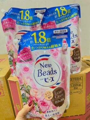 Nước Giặt Xả Kao New Beads Khử Mùi Quần Áo Hương Hoa Hồng & Hoa Mộc Lan 1.16kg - Hàng Nhật nội địa