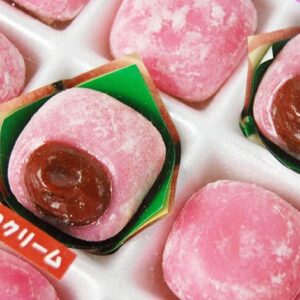 Bánh mochi nhân kem vị dâu tây ( 18 viên) CHOKO DAIFUKU - Hàng Nhật nội địa