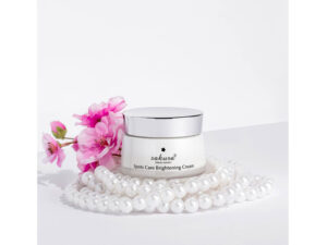 SAKURA BEAUTY- Kem Dưỡng Trắng Da Ngừa Sạm SPOTS CARE BRIGHTENING CREAM 45gr