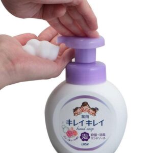 Nước rửa tay Lion hoa hồng 250ml diệt khuẩn hương hoa hồng