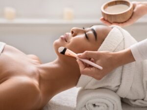 TRẮNG DA CĂNG MƯỚT VỚI TINH CHẤT YUKI  SAKURA CLINIC & SPA