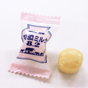 Kẹo UHA Mikakuto Milk candy 88g