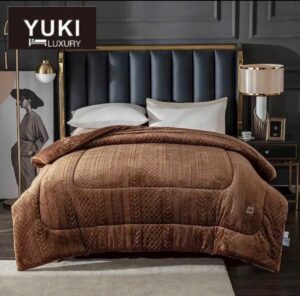 Chăn lông cừu  Yuki Luxury 4kg - Hàng Nhật nội địa